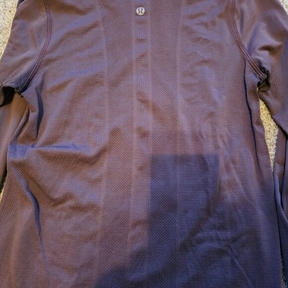 Lululemon - Picture 4 of 4